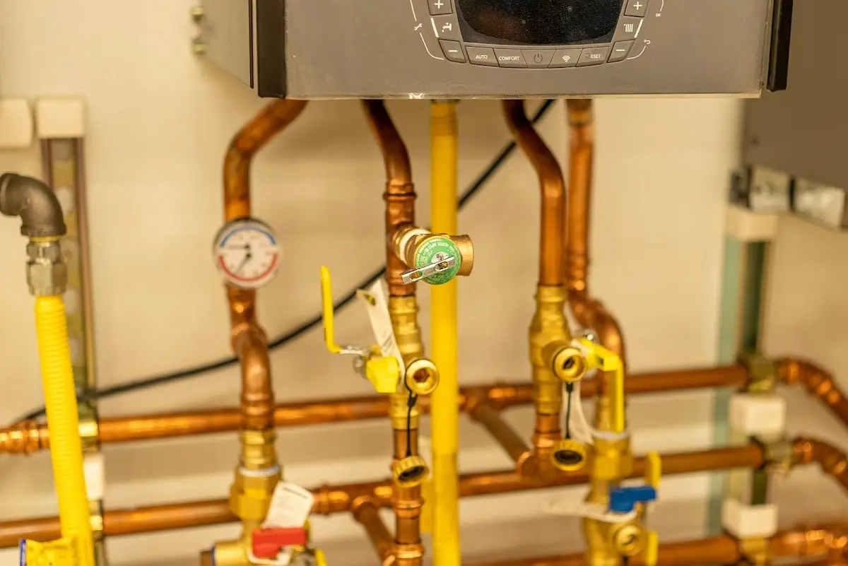 Licensed technician providing Slab Leak Repair for a homeowner in Hurricane